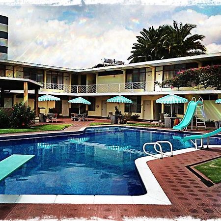 Hotel Plaza Гватемала Экстерьер фото
