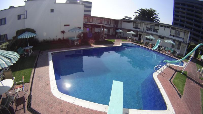 Hotel Plaza Гватемала Экстерьер фото