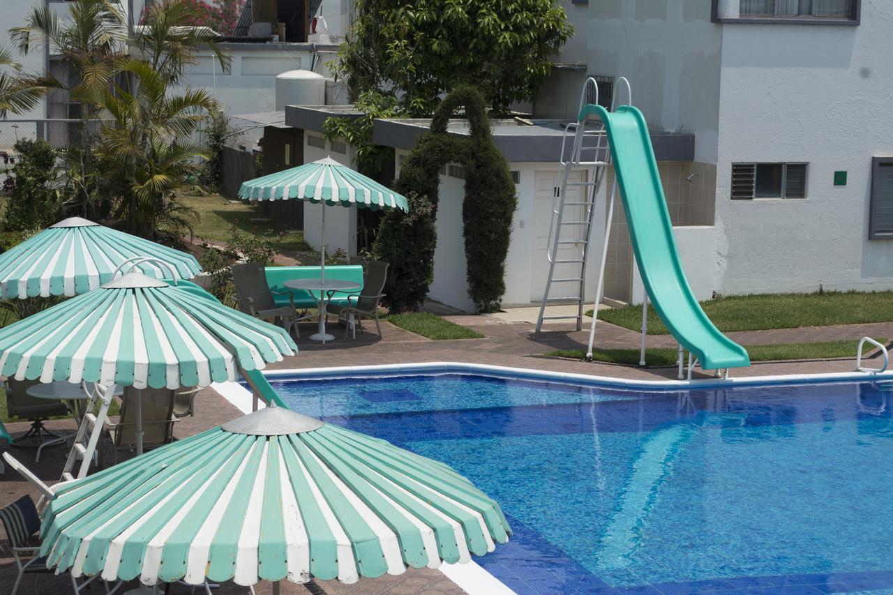 Hotel Plaza Гватемала Экстерьер фото