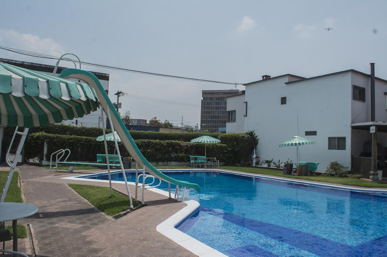 Hotel Plaza Гватемала Экстерьер фото